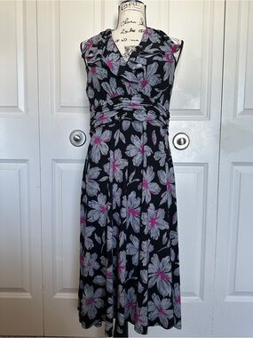 Evan Picone Black Gray Pink Floral A-Line Dress Sleeveless V-Neck Ruffle Midi 10